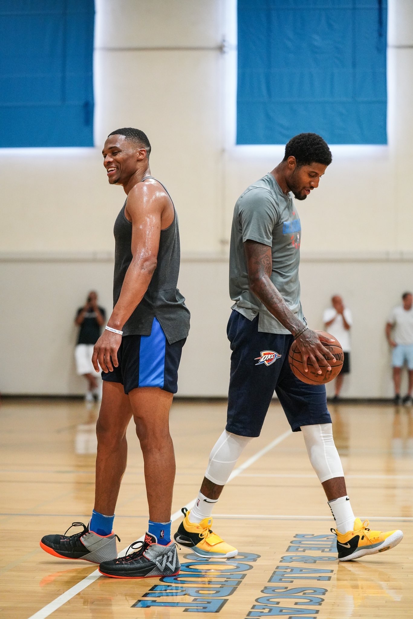 斩获皇马生涯首球，赫伊森是本赛季西甲进球最年轻的后卫（皇马处子球到手，赫伊森成本赛季西甲最年轻破门后卫）