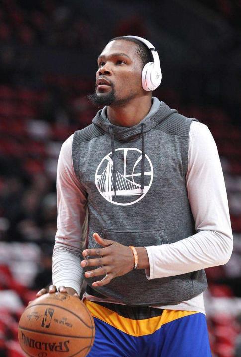 讽刺克莱？莫兰特：今晚最好的射手不是来自勇士那老兄（莫兰特疑似调侃克莱：今晚最佳射手不是勇士那位）