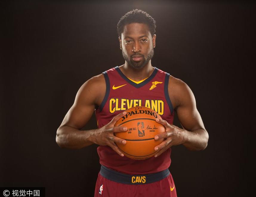 米体：弗拉霍维奇将在伦敦接受手术，目标是明年三月复出（米体：弗拉霍维奇赴伦敦接受手术，预计明年三月回归）